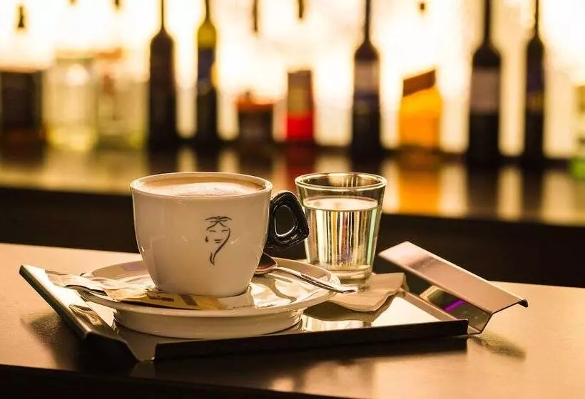 Fotos del hotel 12 Revay:  15