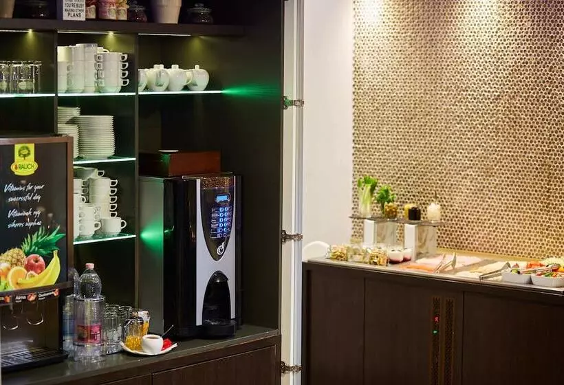 Fotos del hotel 12 Revay:  17