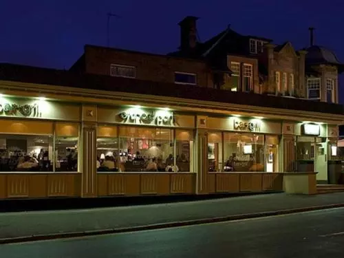 Fotos del hotel The Orchard Park:  4