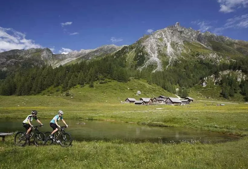 Fotos del hotel Arx Boutique:  18