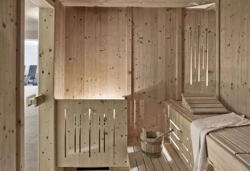 Fotos del hotel Arx Boutique:  3