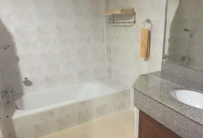 Fotos del hotel Marsi Pattaya:  6