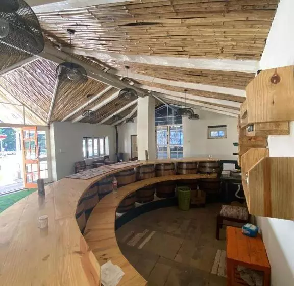 Fotos del hotel Golden Tulip Manali:  4