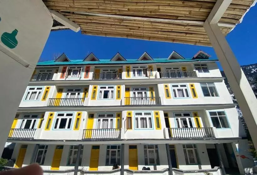 Fotos del hotel Golden Tulip Manali:  17