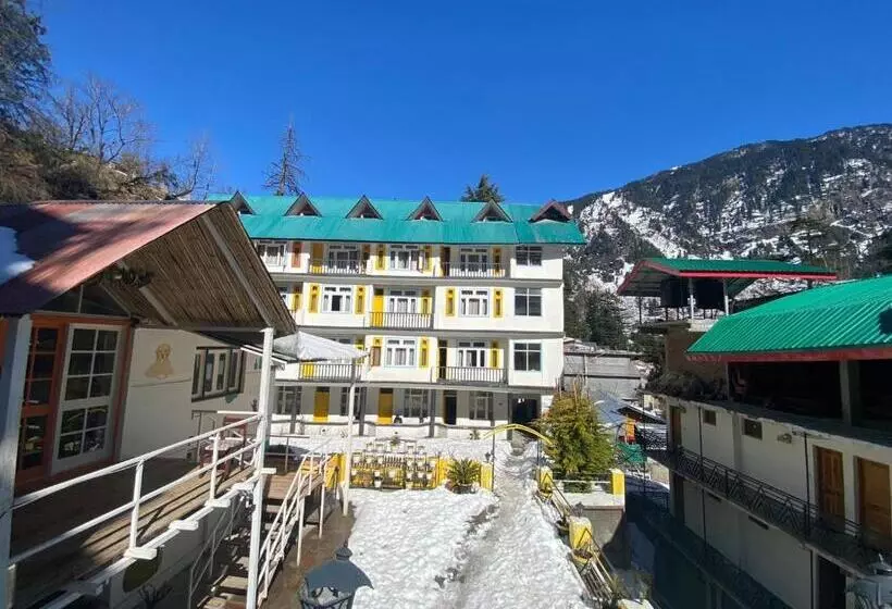 Golden Tulip Manali