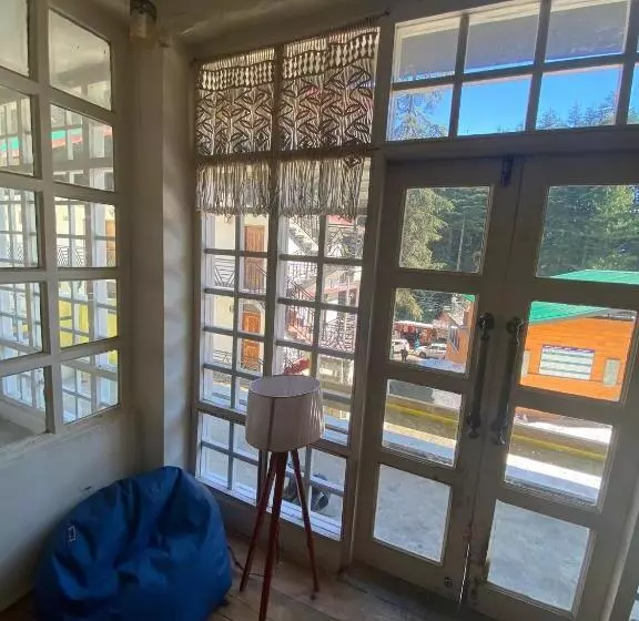 Fotos del hotel Golden Tulip Manali:  9