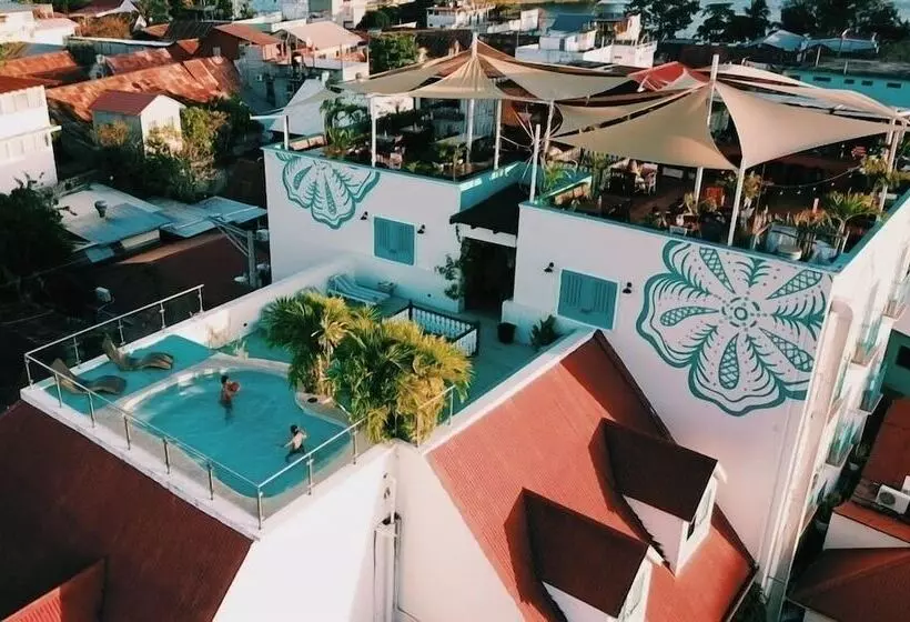 Fotos del hotel Isla De Flores:  6