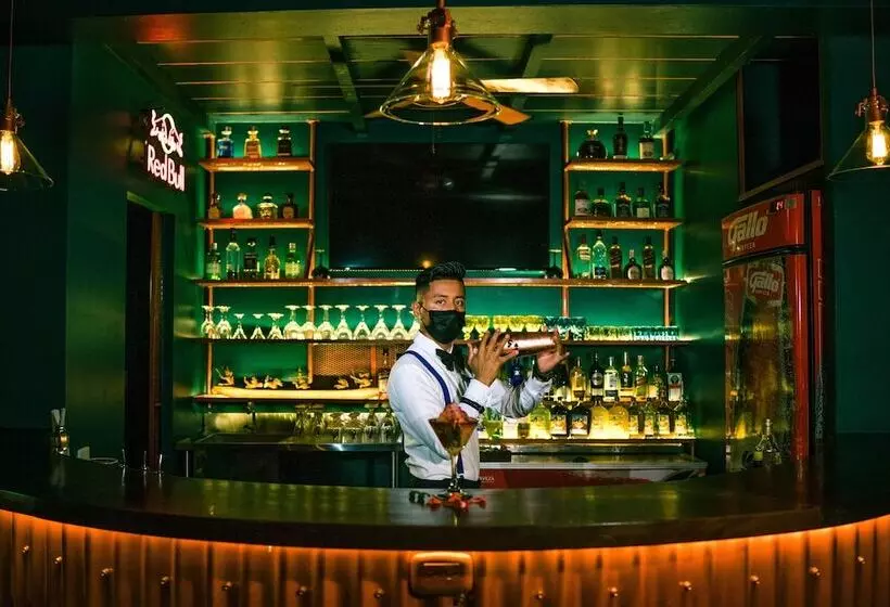 Fotos del hotel Isla De Flores:  8