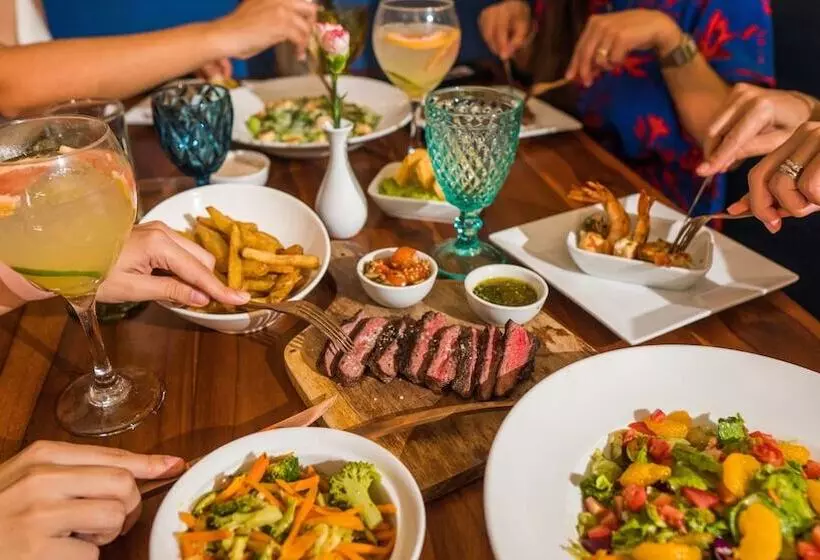 Fotos del hotel Isla De Flores:  7