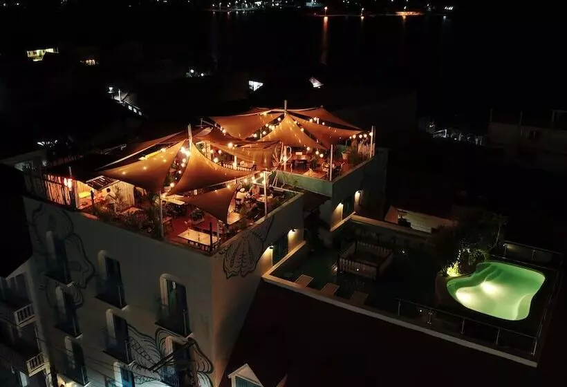 Fotos del hotel Isla De Flores:  9