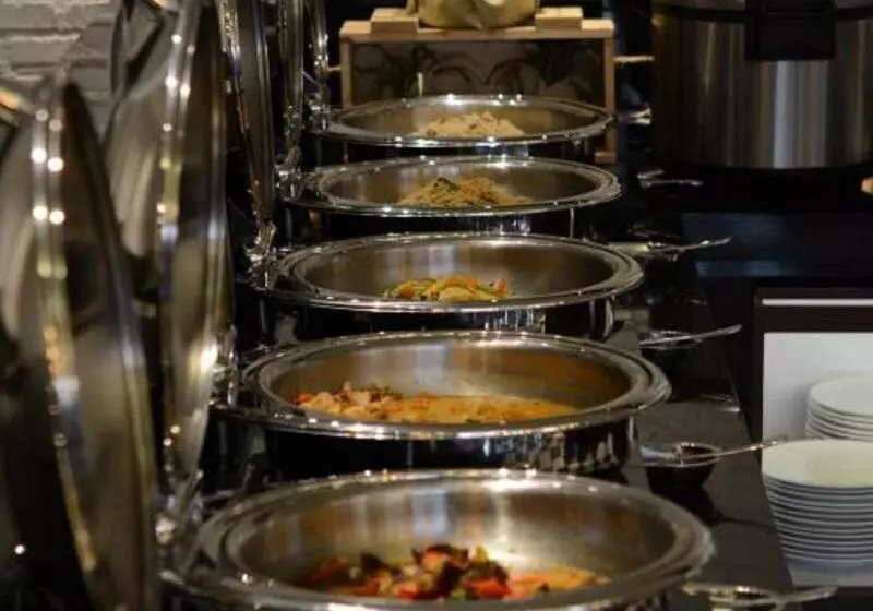 Fotos del hotel Luminor  Jemursari:  3