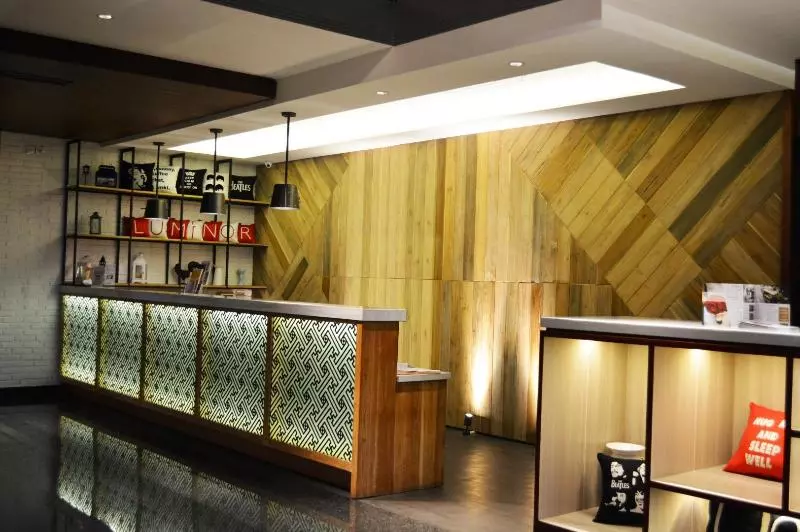 Fotos del hotel Luminor  Jemursari:  4