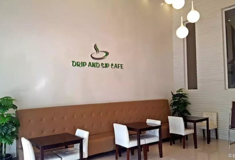 Fotos del hotel Reddoorz Plus Near Robinsons Dumaguete:  4