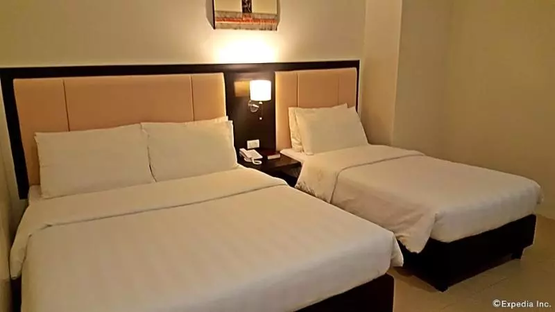 Fotos del hotel Reddoorz Plus Near Robinsons Dumaguete:  11