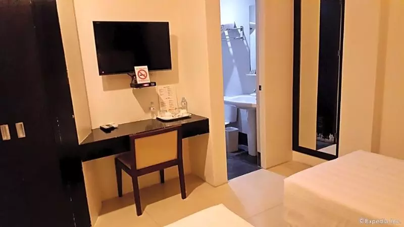 Fotos del hotel Reddoorz Plus Near Robinsons Dumaguete:  17