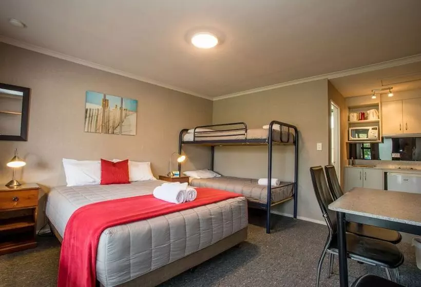 Fotos del hotel Te Anau Top 10 Holiday Park:  20