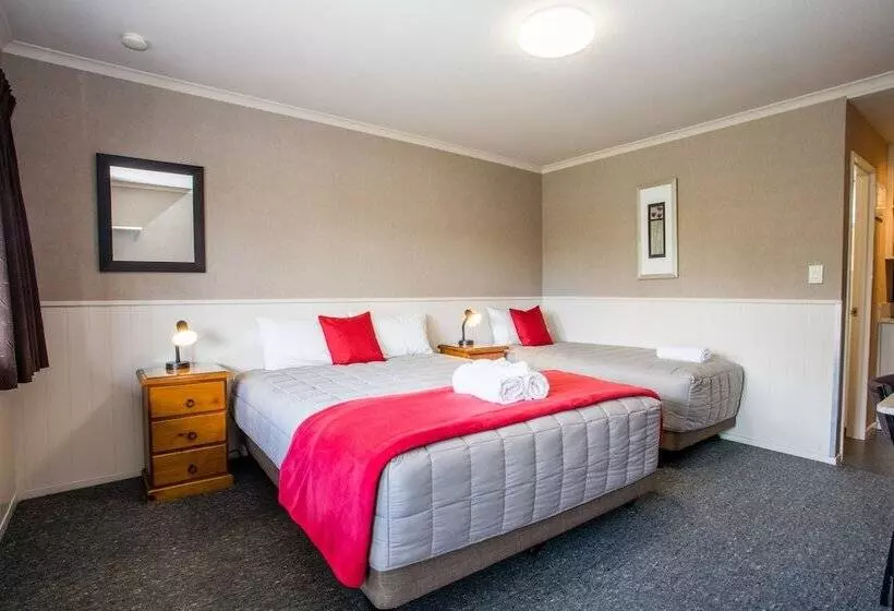 Fotos del hotel Te Anau Top 10 Holiday Park:  8