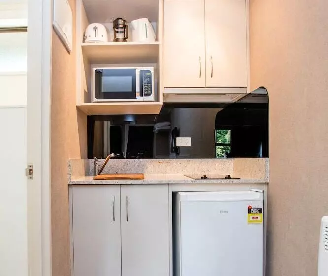 Fotos del hotel Te Anau Top 10 Holiday Park:  18