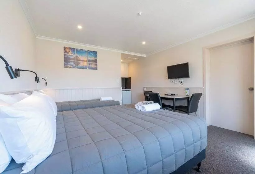 Fotos del hotel Te Anau Top 10 Holiday Park:  14