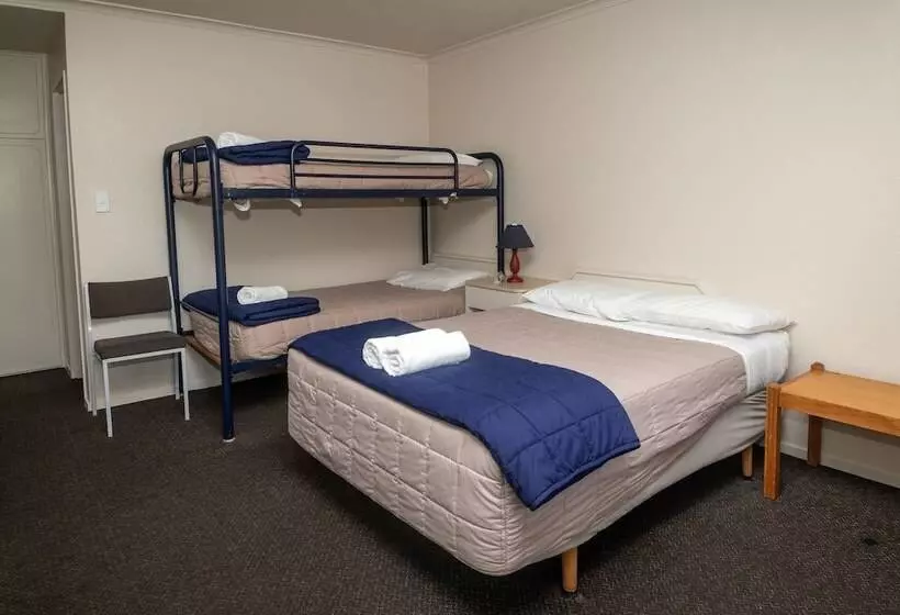 Fotos del hotel Te Anau Top 10 Holiday Park:  12