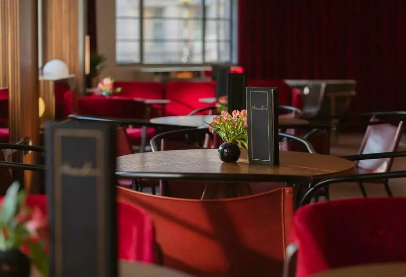 Fotos del hotel The Level At Melia White House:  102