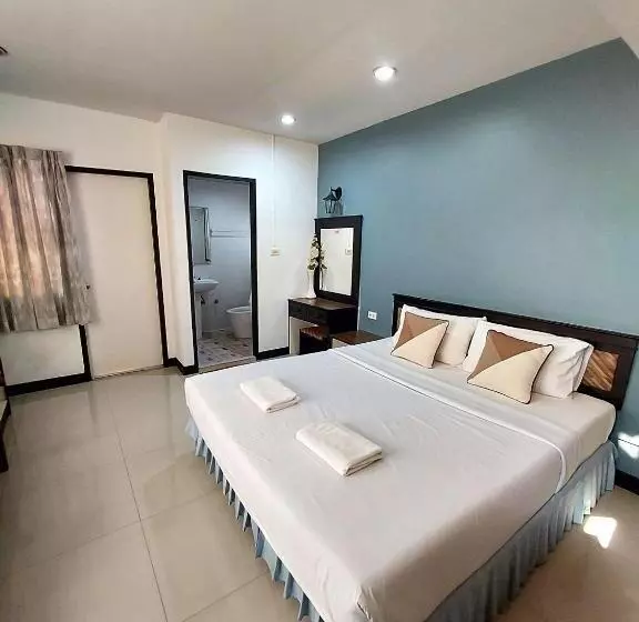 Fotos del hotel Traveller Inn:  3