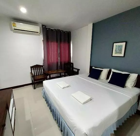 Fotos del hotel Traveller Inn:  7