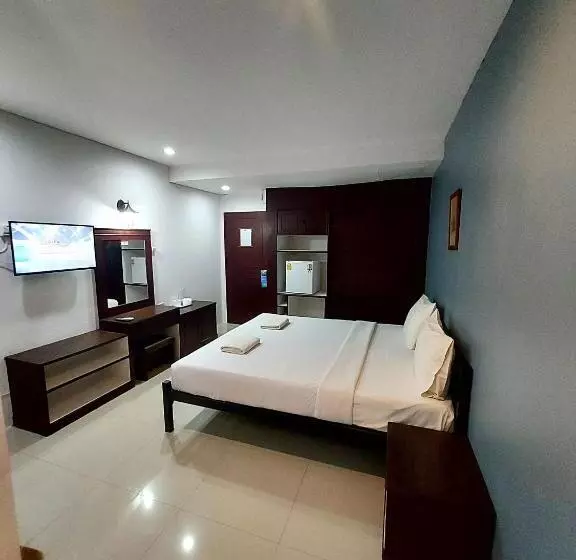 Fotos del hotel Traveller Inn:  11