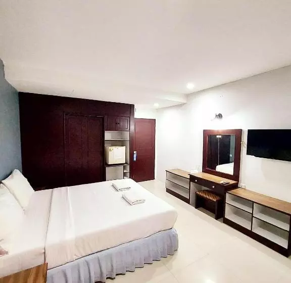 Fotos del hotel Traveller Inn:  12