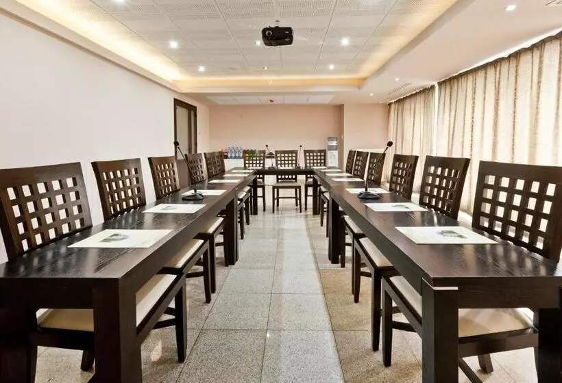 Fotos del hotel Yesterday:  9