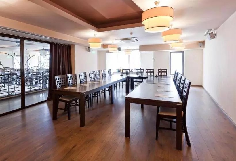 Fotos del hotel Yesterday:  11