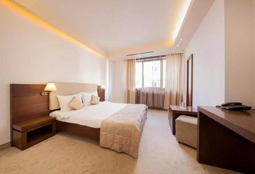 Fotos del hotel Yesterday:  14