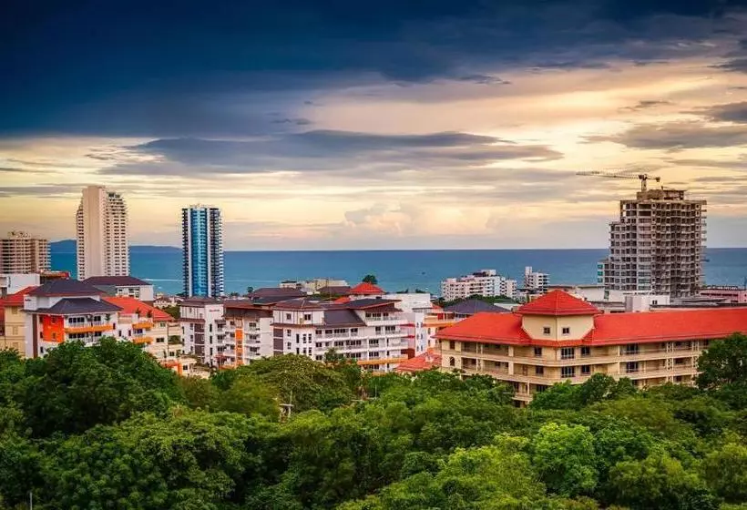 Fotos del hotel Family Residence:  7