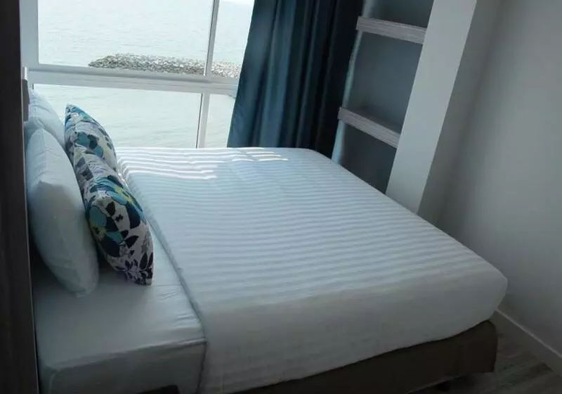 Fotos del hotel Nantra Pattaya Baan Ampoe Beach:  13