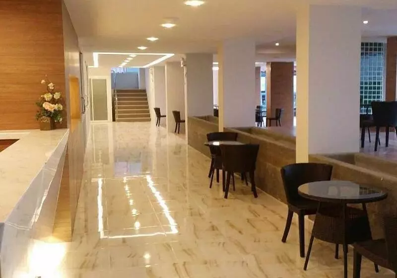 Fotos del hotel Nantra Pattaya Baan Ampoe Beach:  11