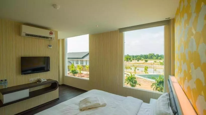 Fotos del hotel Riverfront Sentral:  6