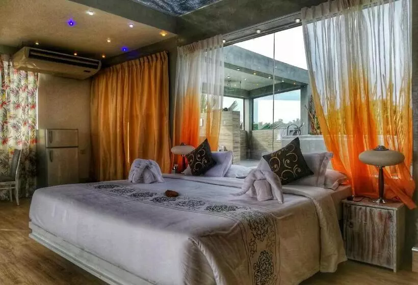 Fotos del hotel Villa Thawthisa The Boutique  Unawatuna:  18