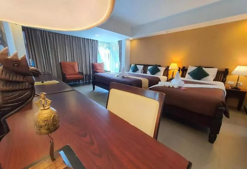 Goldenbell  Chiangmai