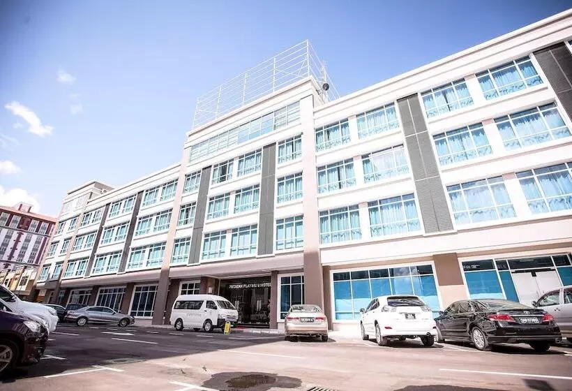 Fotos del hotel Putatan Platinum:  9