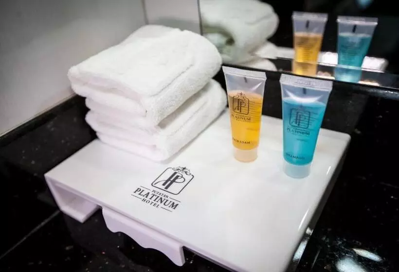 Fotos del hotel Putatan Platinum:  11