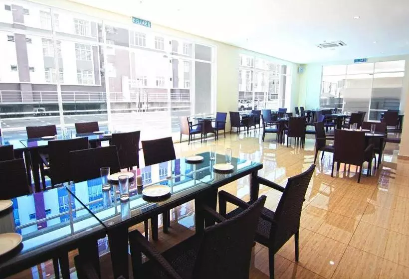 Fotos del hotel Putatan Platinum:  5