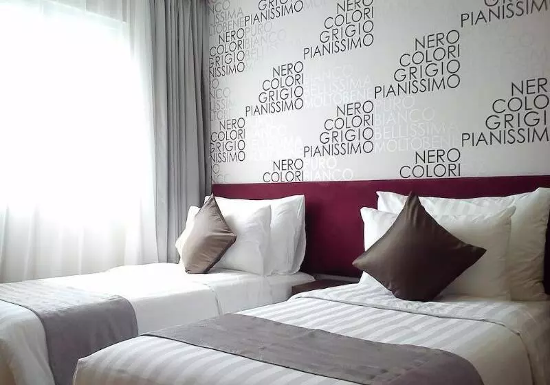 Fotos del hotel Mg Suites:  13