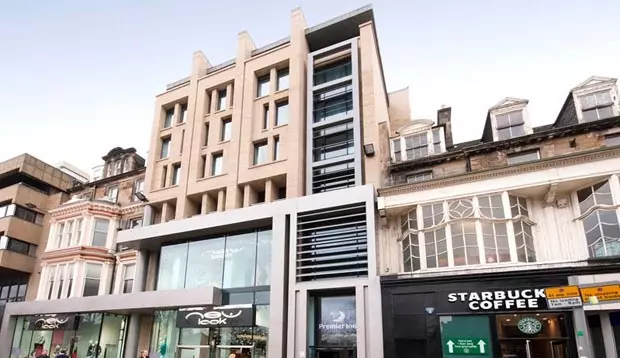 Premier Inn Edinburgh City Centre