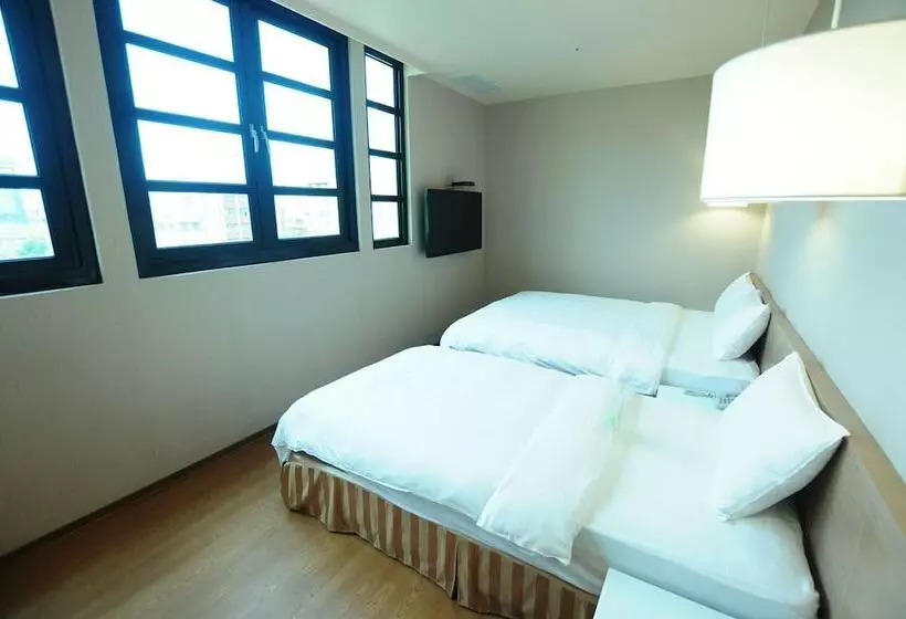 Fotos del hotel Kindness Hotel  Kaohsiung Main Station:  20