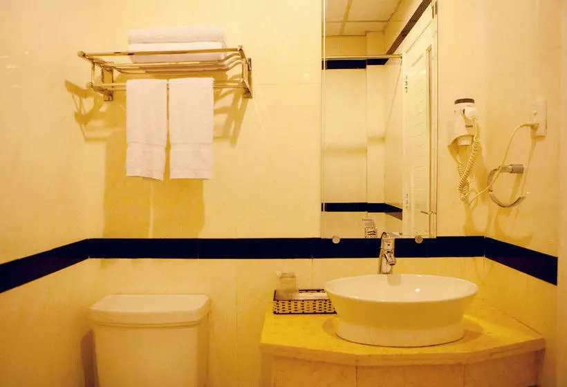 Fotos del hotel King Star  Thai Van Lung:  9