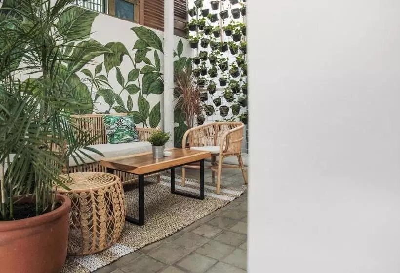 Fotos del hotel Adhisthana Hotel Yogyakarta:  8