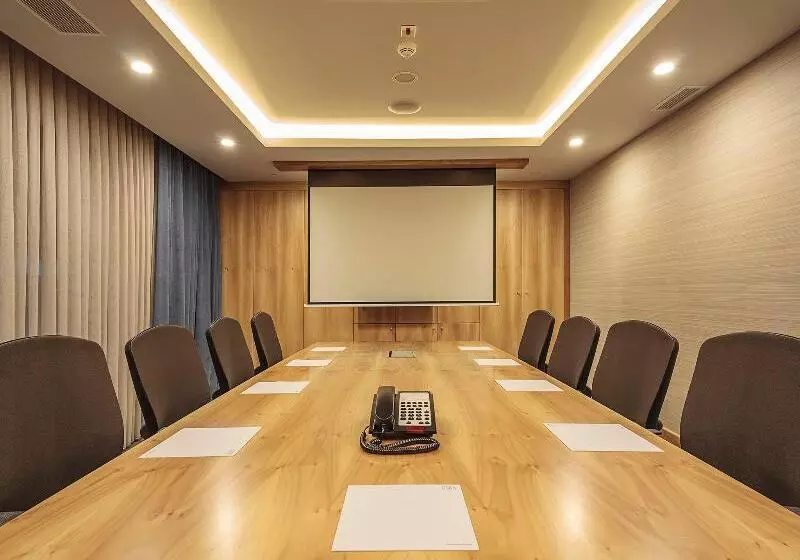 Fotos del hotel Ever  Europe:  6