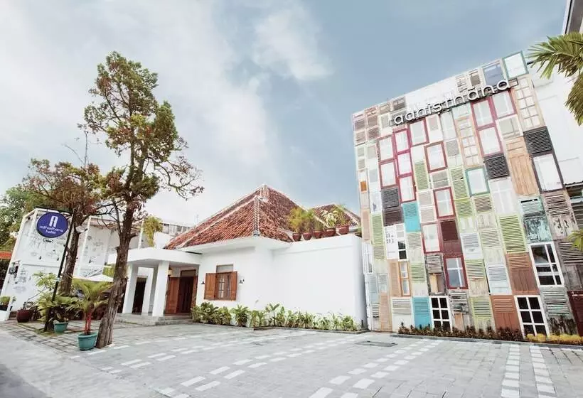 Adhisthana Hotel Yogyakarta