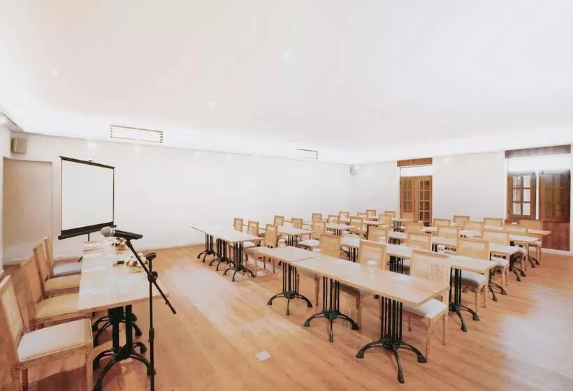 Fotos del hotel Adhisthana Hotel Yogyakarta:  15