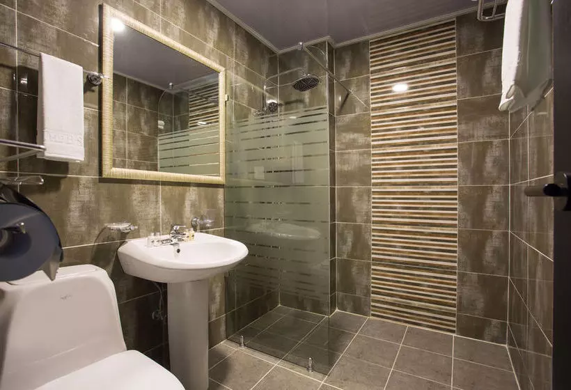 Fotos del hotel The Bs:  12